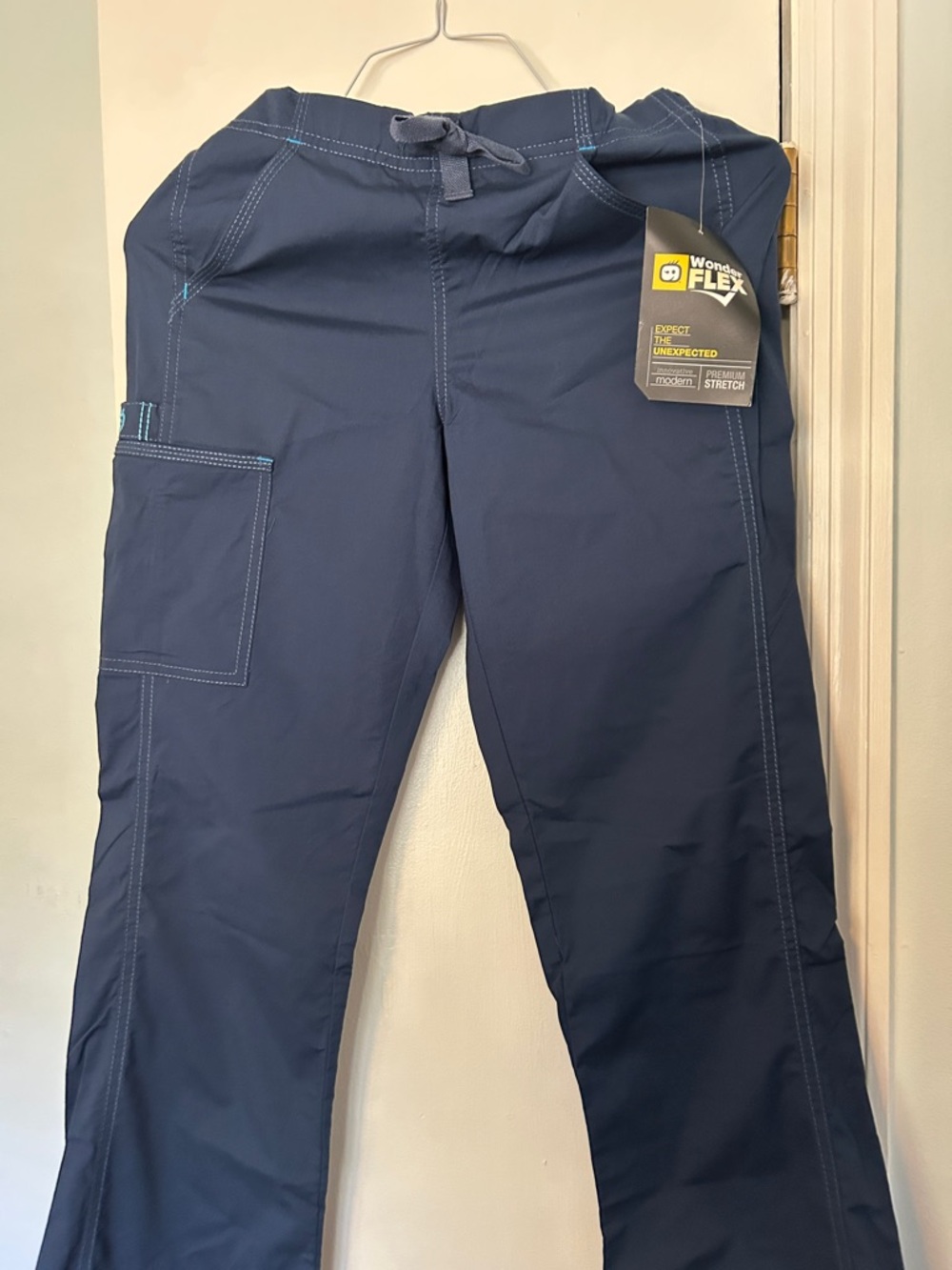 NWT WonderWink Womens Navy Cargo Scrub Pants with Utility Pockets